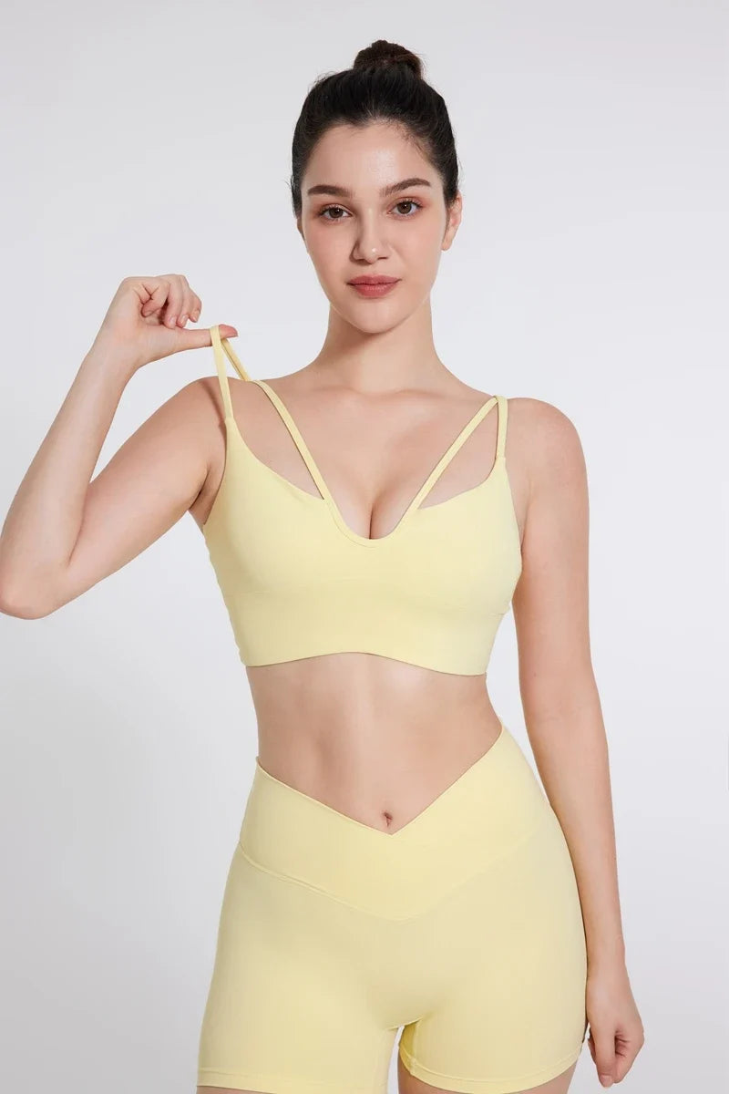 DIAS FIT JOY Women's Double Thin Shoulder Strap Yoga Vest with Chest Mat Sports Underwear V-neck Fitness Bra Yoga Back Beauty