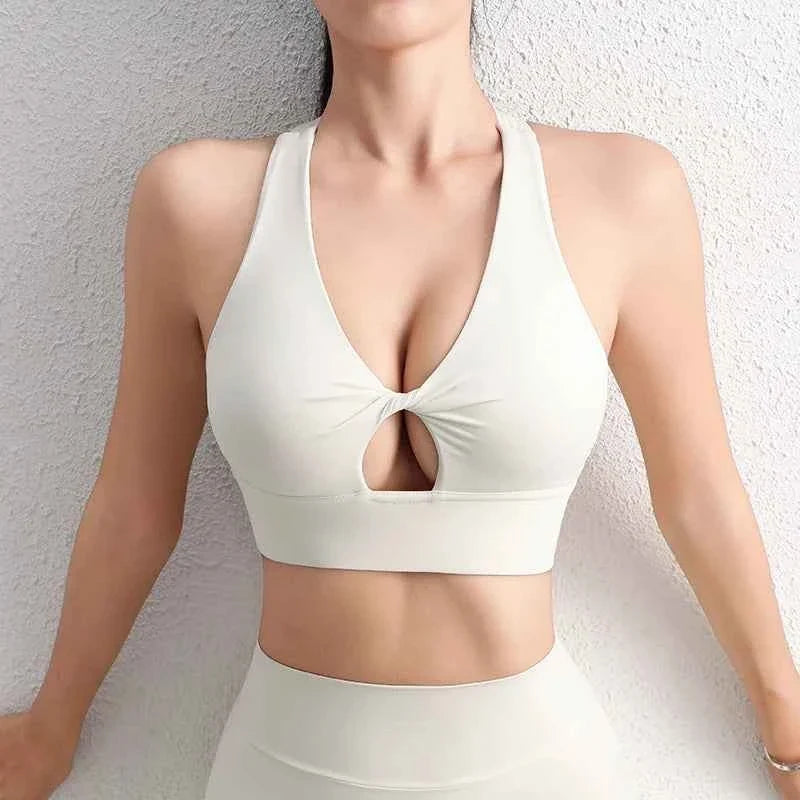 SOISOU Halter Neck Yoga Crop Top with Removable Pads